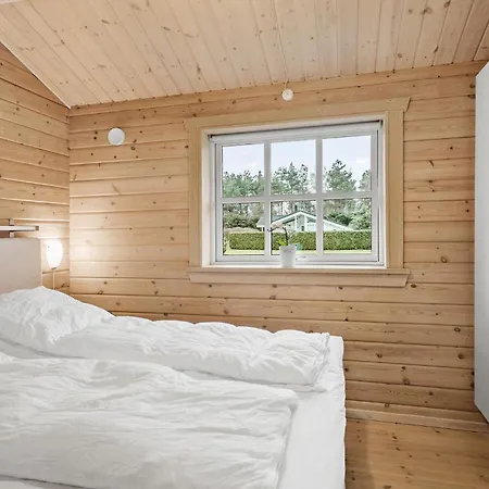Awesome In Vaeggerlose With Sauna